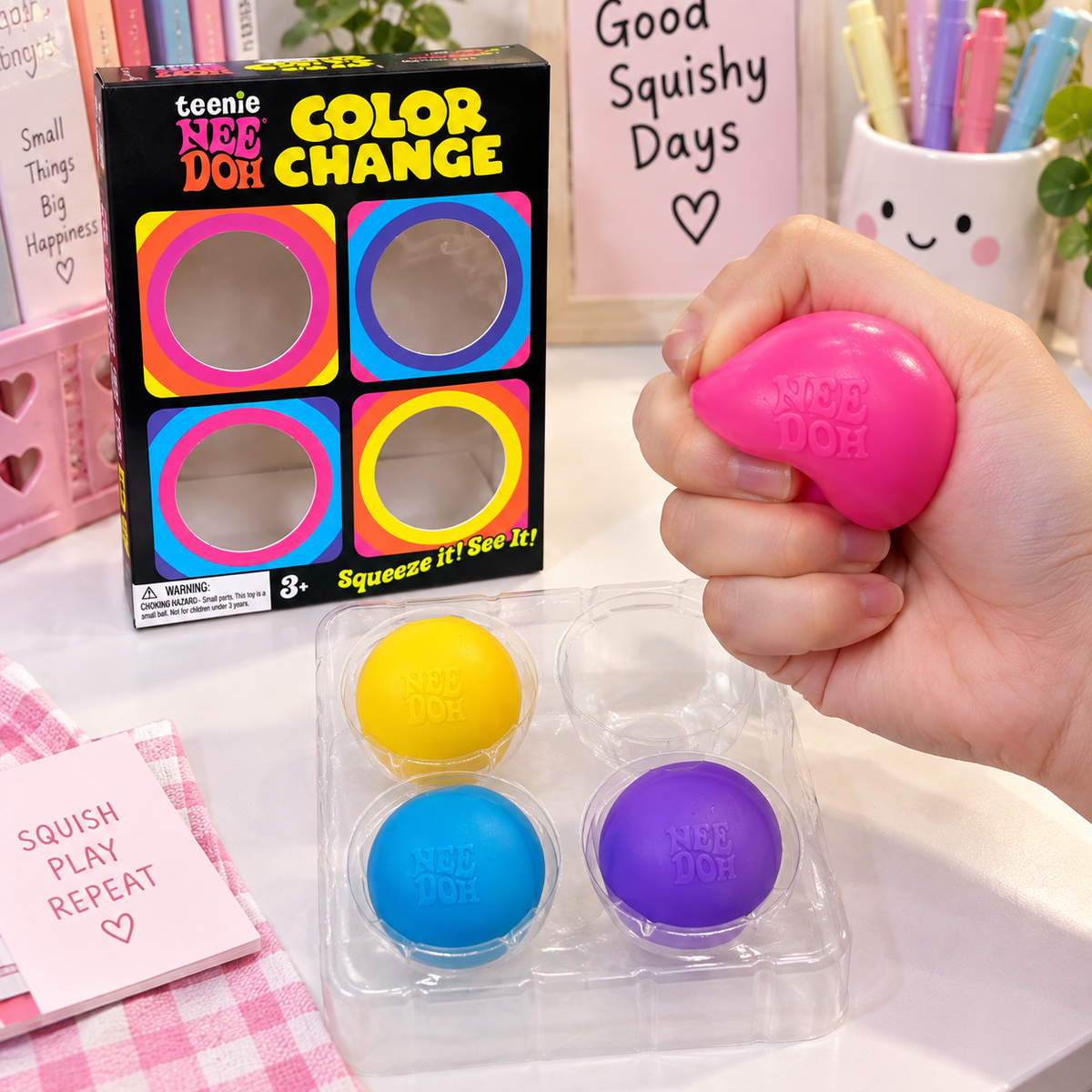 Color Changing 4-Ball Set Squeeze Toy
